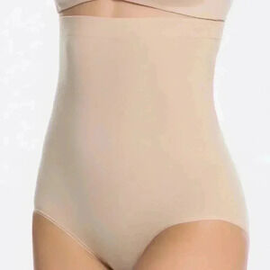 NWOT SPANX higher Power Panties - small